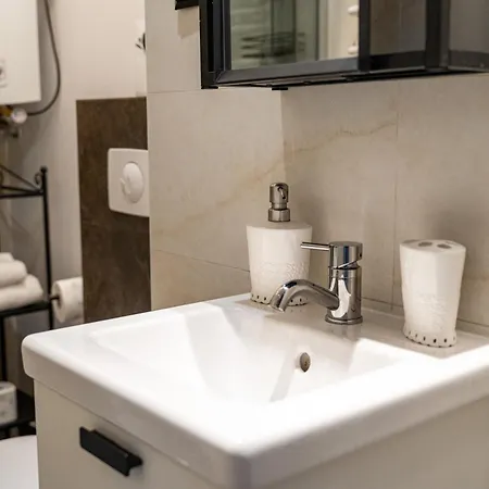 Vista View Apartment